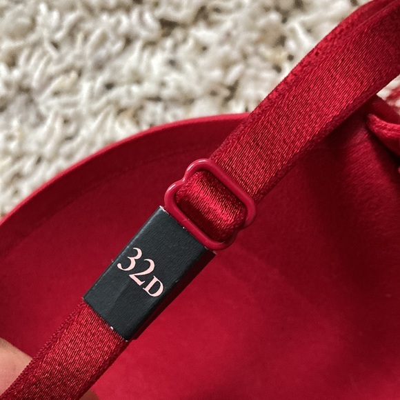 Victoria’s Secret So Obsessed Racerback Push-up Bra - 32D - Picture 5 of 8